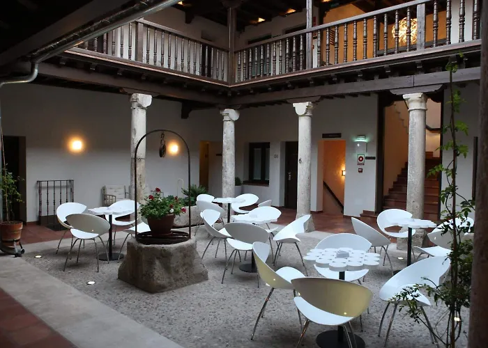 Hotel romántico: Evenia Alcalá Boutique Hotel