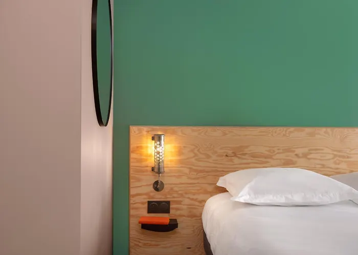 Eklo Hotels Bordeaux Centre Bastide