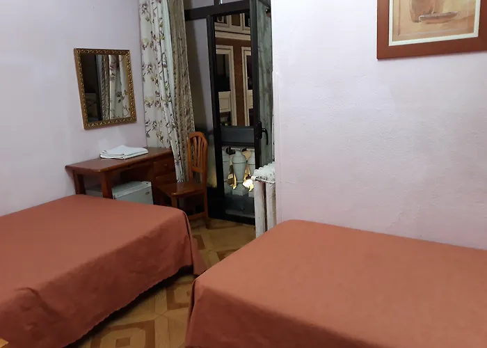 Hostal Fuentesol