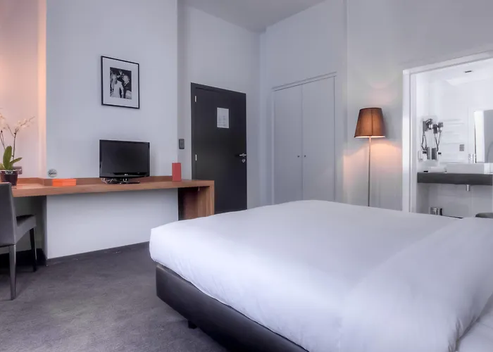 Hotel St James