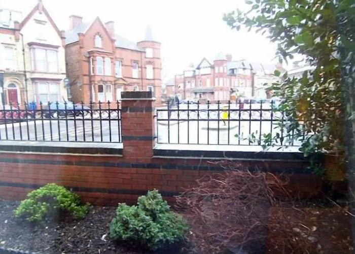 Guest house: The Hollies