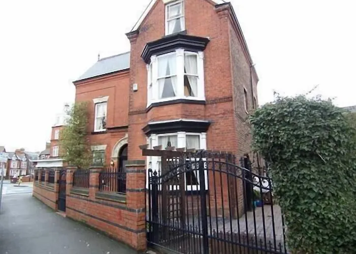 Guest house: The Hollies