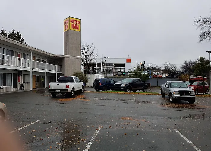 Metro Inn