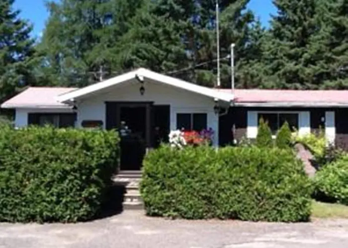 Auberge Mountain View Inn