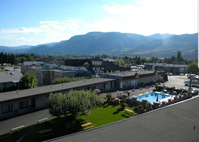 3 star hotels Apple Tree Inn