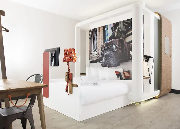 Hotel que admite mascotas: The Corner London City