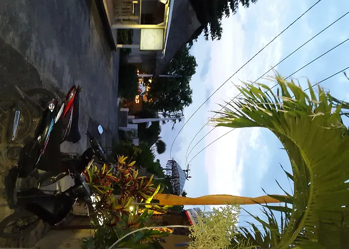 Sunset Coin Lembongan