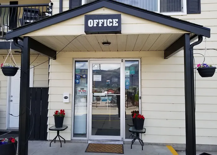 Osoyoos Lakeview Inn & Suites