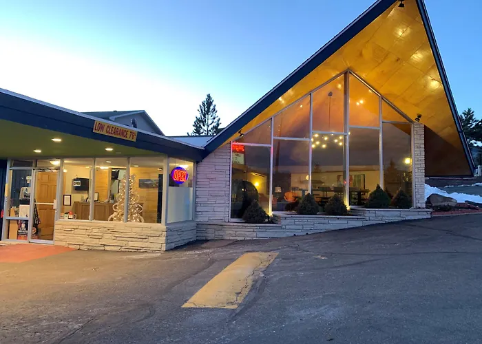 Villa with pool Coyote Mountain