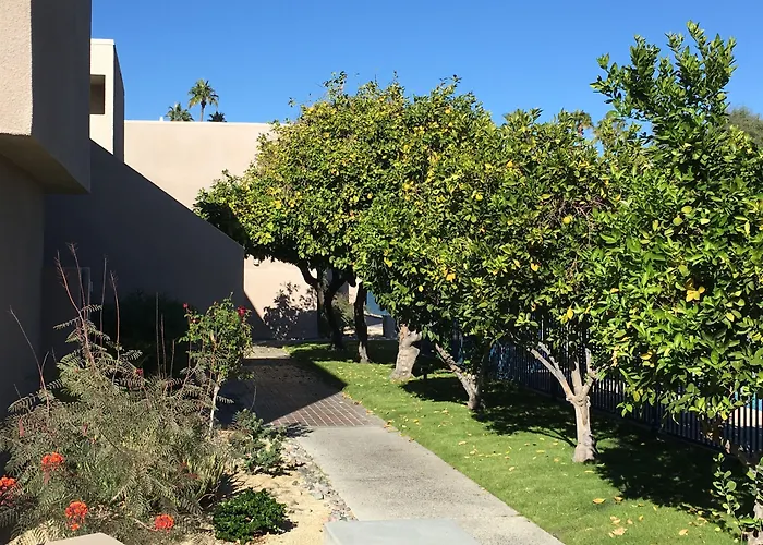 Getaways At Vista Mirage Resort
