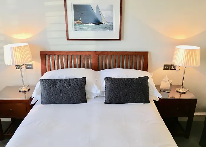 A Room With A View - Free Parking