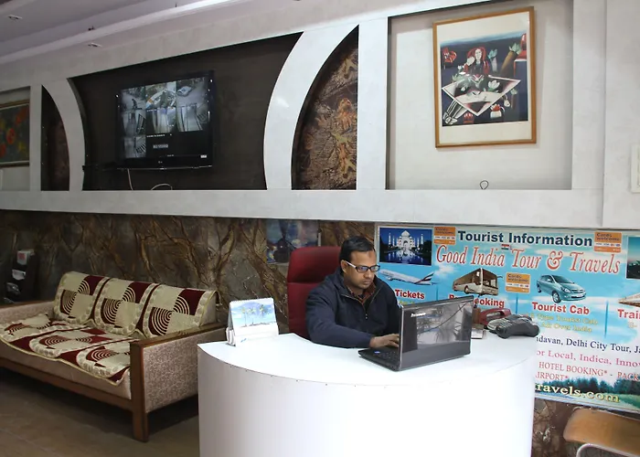 Cheap hotels Su Shree Continental Dx Near New Delhi Railway Station