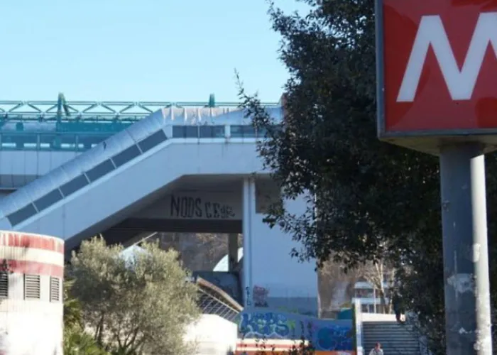 Hotel near College: Vatican Rooms Holiday In Rome