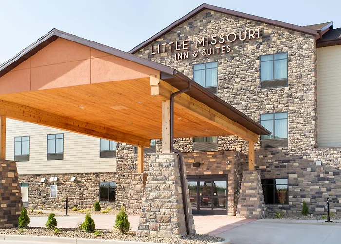 Pet Friendly hotel: Little Missouri Inn & Suites Watford City