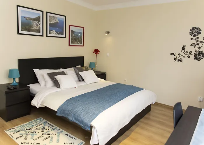 All Vacation Rentals Warsawrent y Centralna