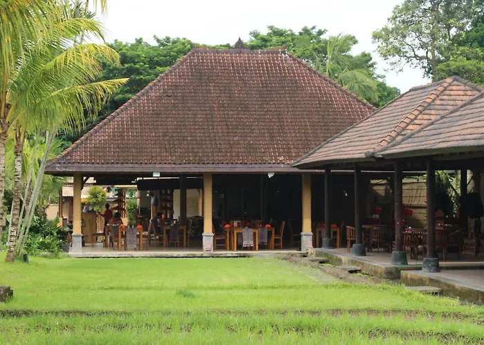 Saren Indah Hotel