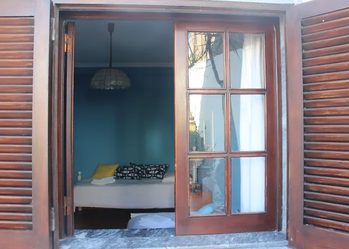 Albergue: Ericeira Chill Hill Hostel & Private Rooms - Peach Garden