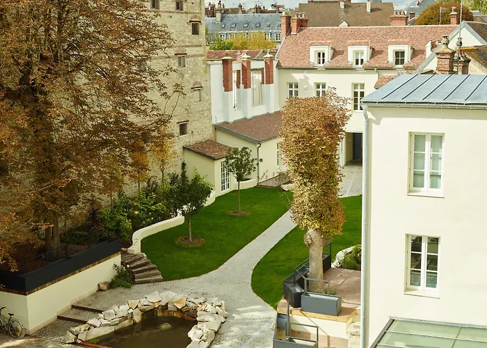 Hotel De Cavoye