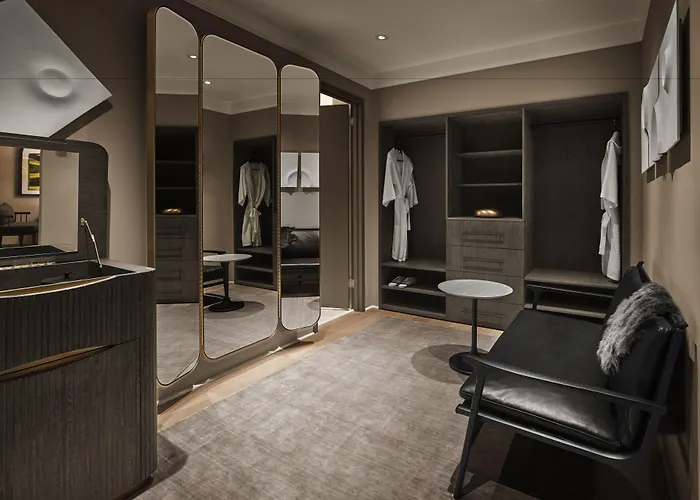 Romantic hotel: 11 Howard, New York, A Member Of Design Hotels