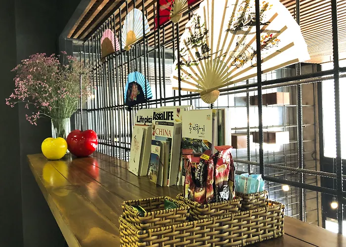 Vacation rental: Sunny Serviced Apartment