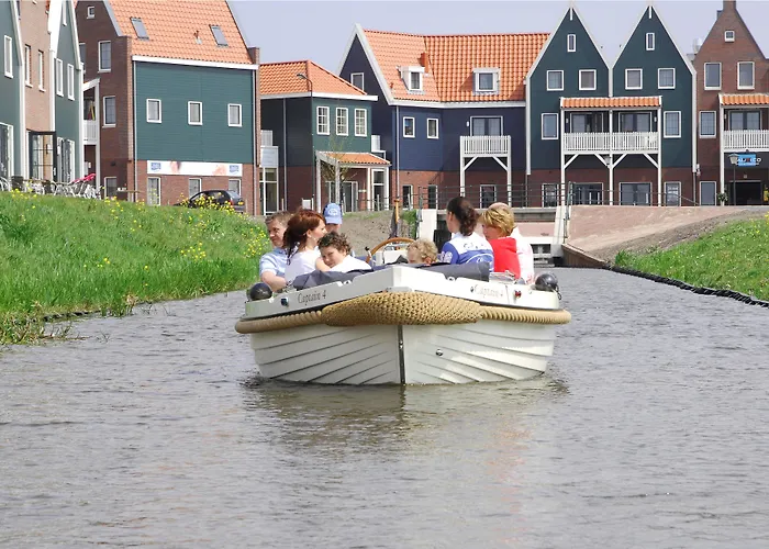Roompot Hotel Marinapark Volendam