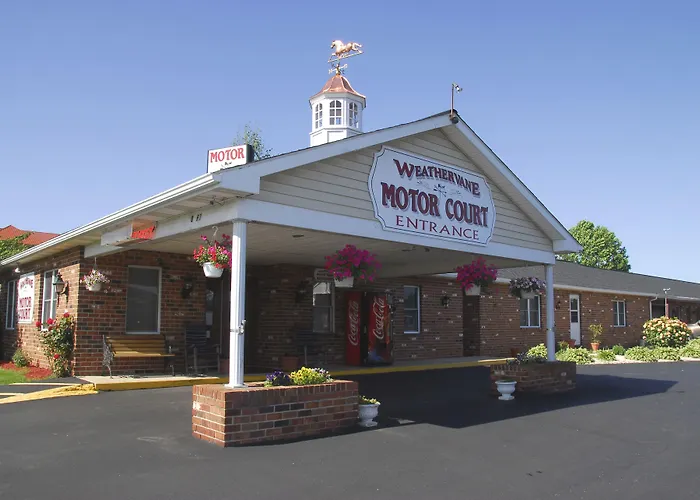 Motel: Weathervane Motor Court