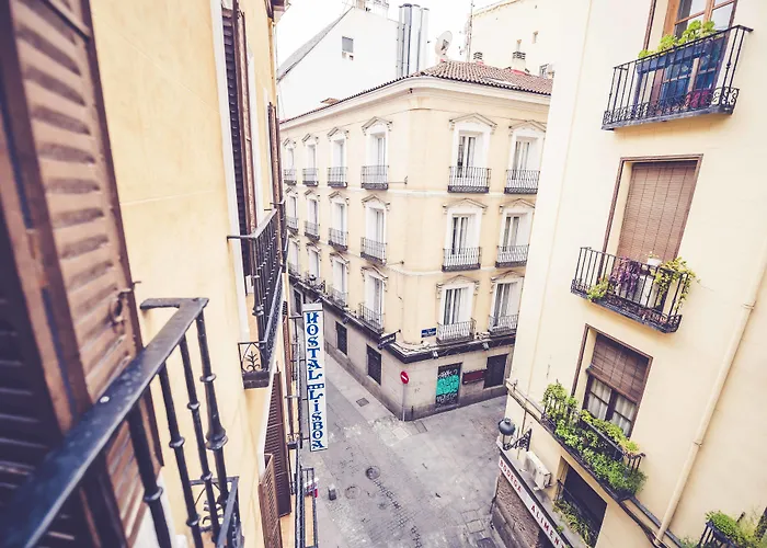  Hostal Lisboa