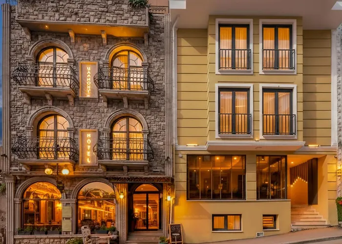 Hotel Jacuzzi: Harmony Hotel Istanbul & Spa