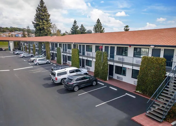 Motels Sandman Santa Rosa Sonoma, An Ascend Collection
