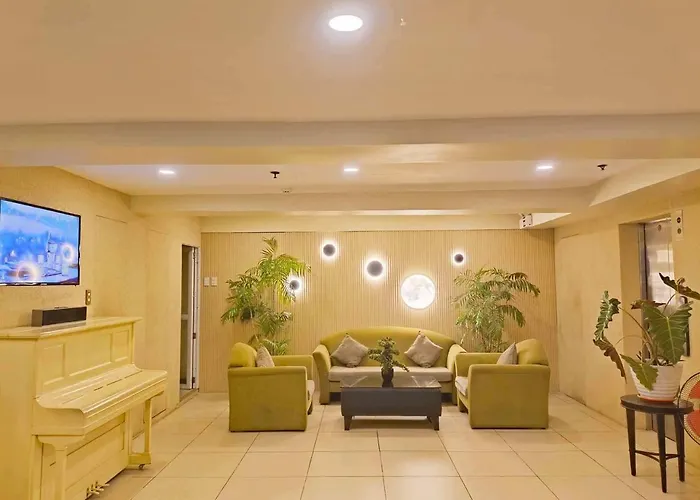 Stone House Hotel Pasay