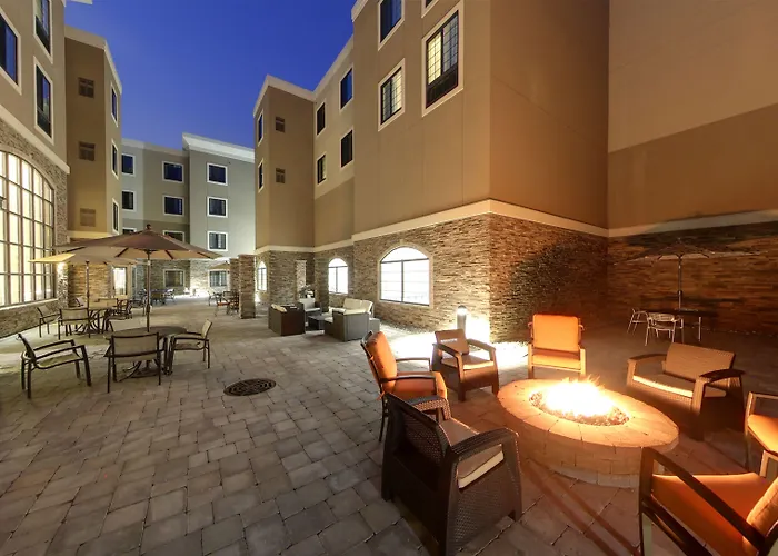 Hotel with view: Staybridge Suites Ann Arbor - Research Parkway By Ihg