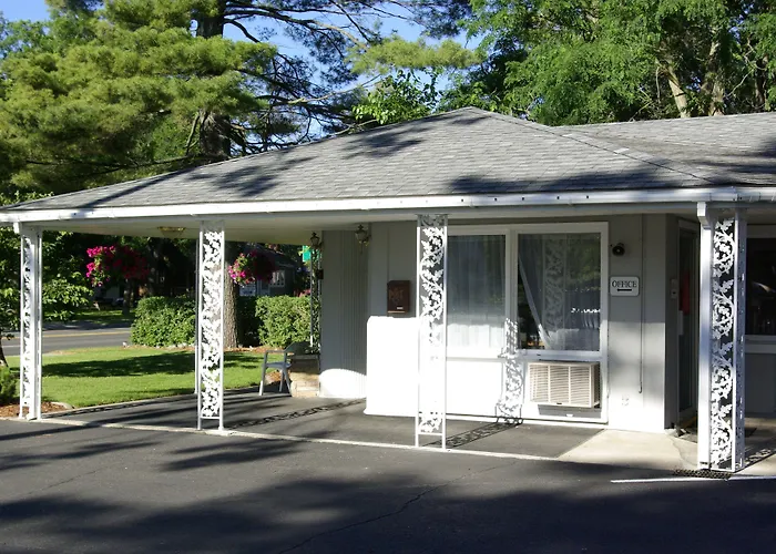 Grand Traverse Motel