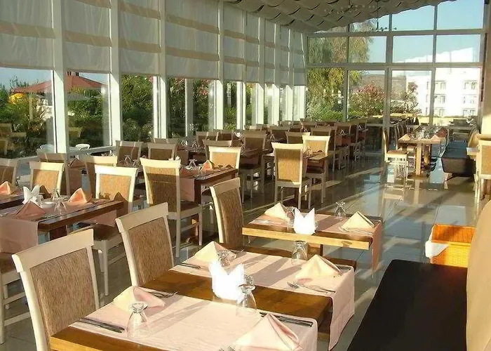 4 sterren hotel: Babaylon Hotel