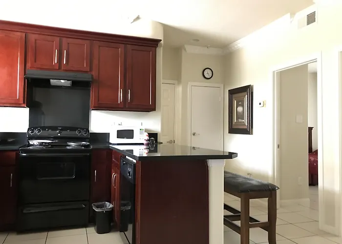 Vacation rental: Villa Corporate 2 Bedroom Suite Furnished Condo