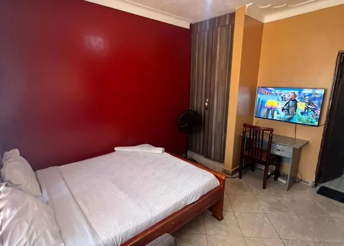 Guest house: Bukoto Suites