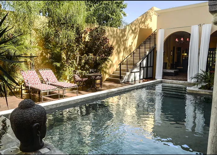  Ochenta Y Dos & Spa