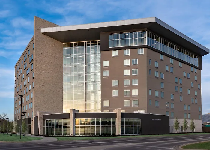 Hotels Close to Airport Holiday Inn Express & Suites - Saskatoon East - University By Ihg