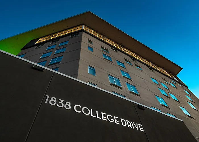 Hotels Close to Airport Holiday Inn Express & Suites - Saskatoon East - University By Ihg