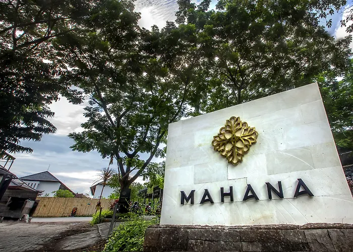 Mahana Living