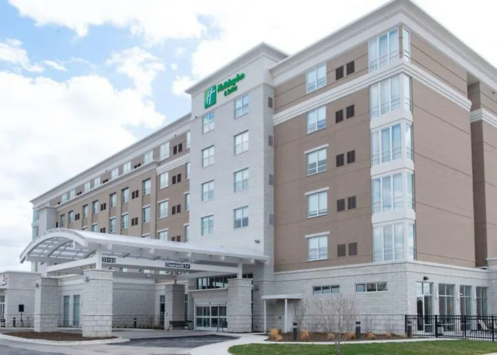 Holiday Inn & Suites - Farmington Hills - Detroit Nw By Ihg