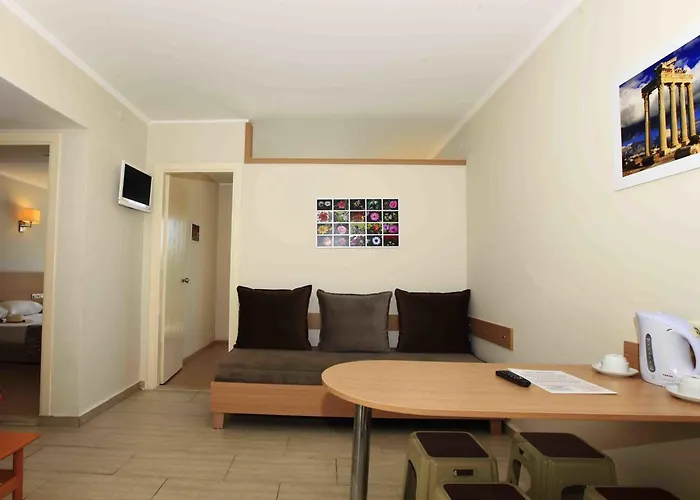 Hotel: Sun City Apartments & Hotel