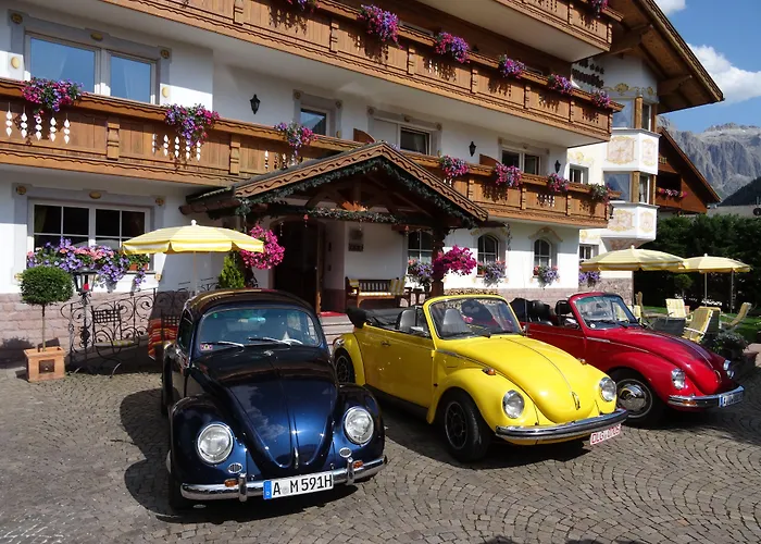 Hotel Garni Concordia - Dolomites Home
