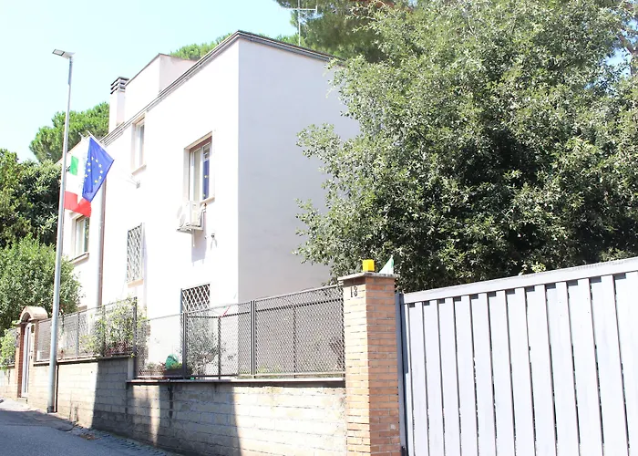  Ianus Guest House