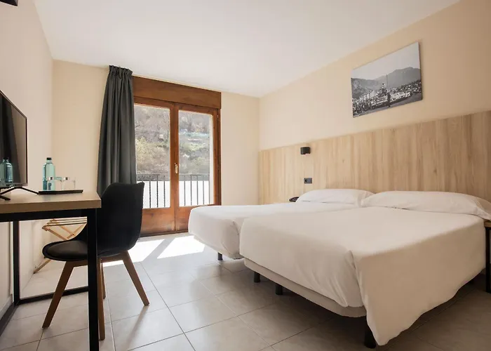Hotel cerca del colegio: Hotel Encamp By Nexta