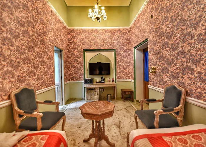 Resorts Guide Nirbana Palace - A Heritage And Spa