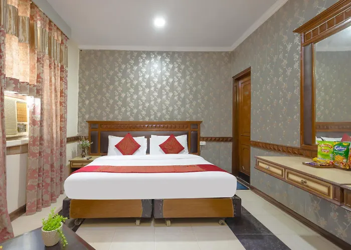 Waterpark hotel: Hotel Amar Inn By Quadis - Lajpat Nagar