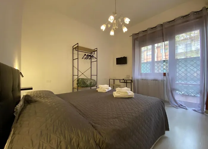  Floreo Guest House