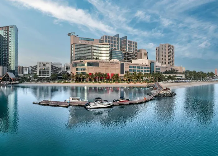 Hotel with Tennis: Beach Rotana - All Suites