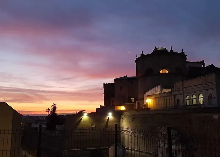 Hotel with Tennis: Tmark Hotel Vaticano