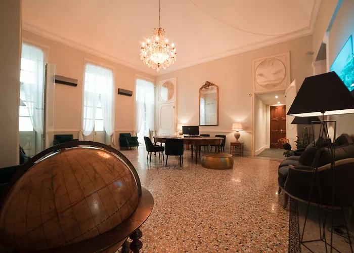 5-Sterne-Hotel: Royal Palace Hotel